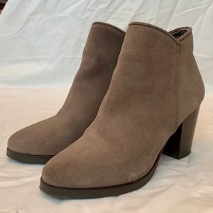 Thursday Boot Co / Heeled Ankle Boots / 9 (US) / Taupe Suede